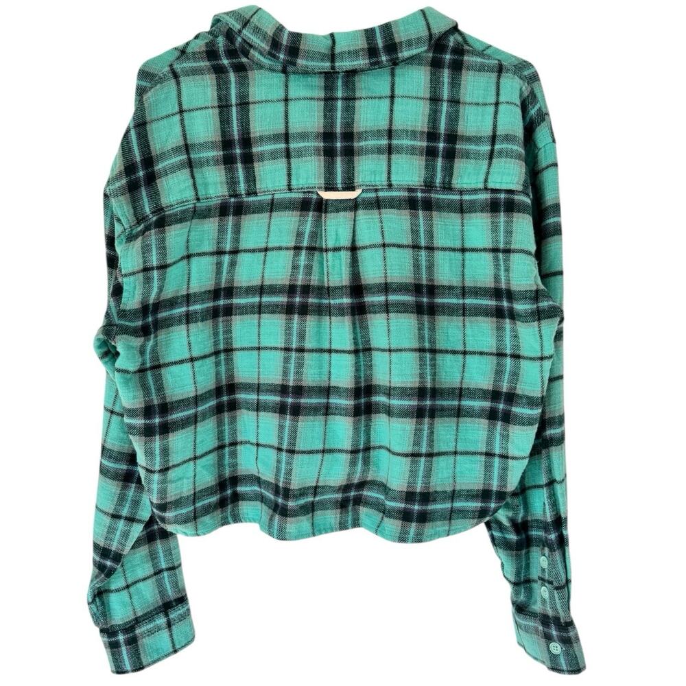 NWT American Eagle Green Plaid Button Front Cropped Flannel Top Women’s Small - Picture 2 of 5